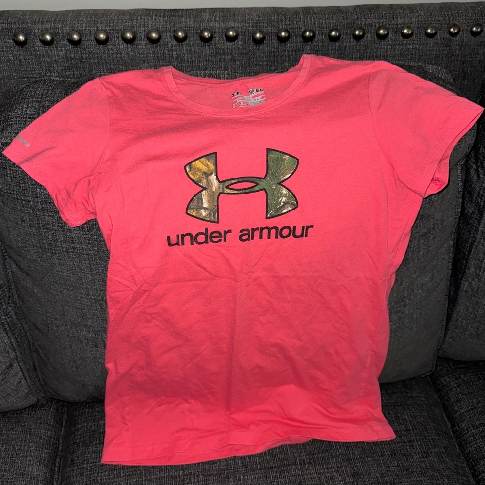 Under Armour Tshirt